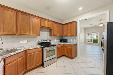 1811 Leisure Court Pasadena TX 77504
