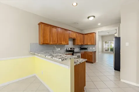 1811 Leisure Court Pasadena TX 77504