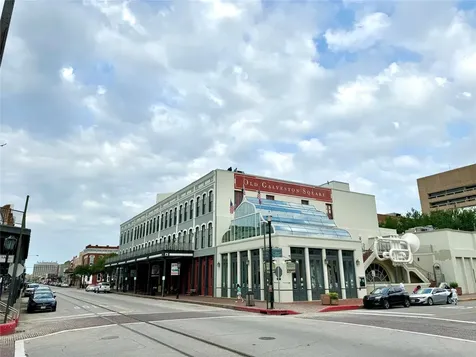 2309 Strand Street 2a Galveston TX 77550
