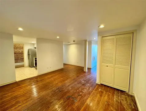 2309 Strand Street 2a Galveston TX 77550