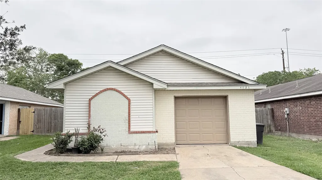 4626 Callery Creek Drive Houston TX 77053