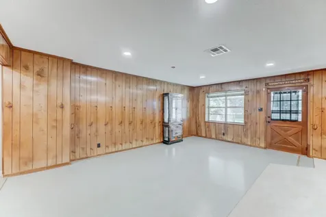 305 Yaupon Street Sweeny TX 77480