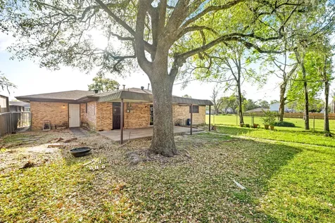 6515 Ashton Street Houston TX 77091