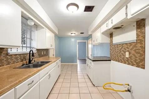 6515 Ashton Street Houston TX 77091