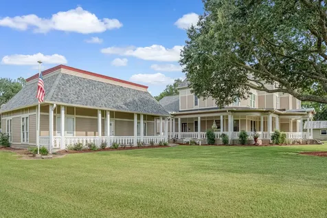 4028 Crosby Cedar Bayou Road Baytown TX 77521