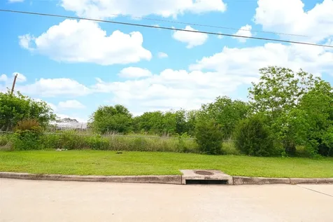 2625 Hillhouse Road Pearland TX 77584
