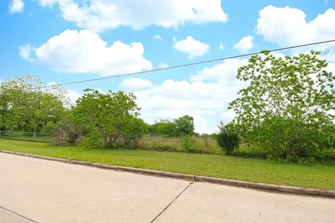 2625 Hillhouse Road Pearland TX 77584