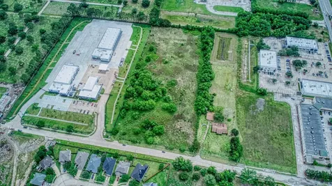 2625 Hillhouse Road Pearland TX 77584