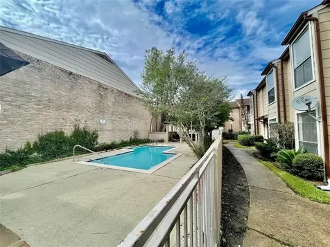 2100 Wilcrest Drive 123 Houston TX 77042