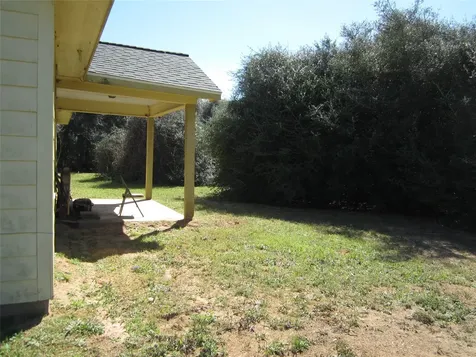 20697 Pierceall Road Hempstead TX 77445