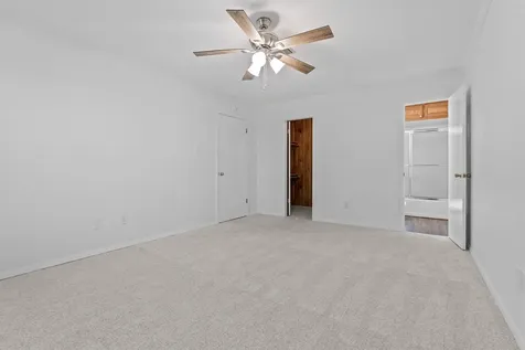 109 Meadowview Street Crockett TX 75835