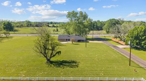 109 Meadowview Street Crockett TX 75835