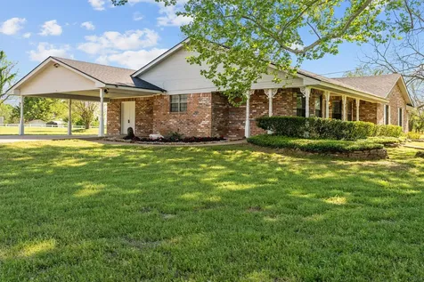 109 Meadowview Street Crockett TX 75835