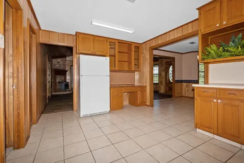 109 Meadowview Street Crockett TX 75835