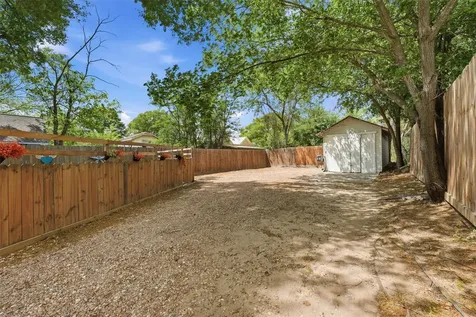 805 E Academy Street Brenham TX 77833