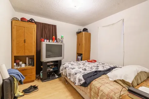 5634 Schevers Street Houston TX 77033
