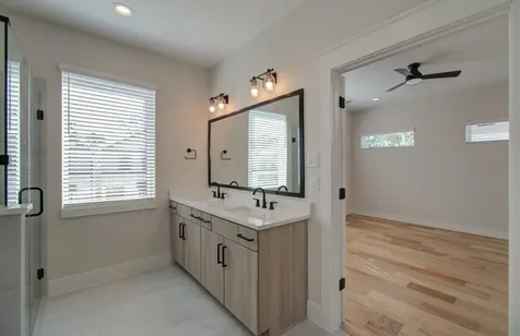 5309 Donovan Gardens Lane Houston TX 77091