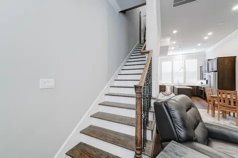 8648 Emnora Lane Houston TX 77080