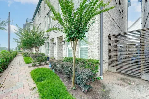 8648 Emnora Lane Houston TX 77080
