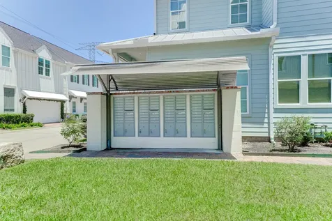 8648 Emnora Lane Houston TX 77080