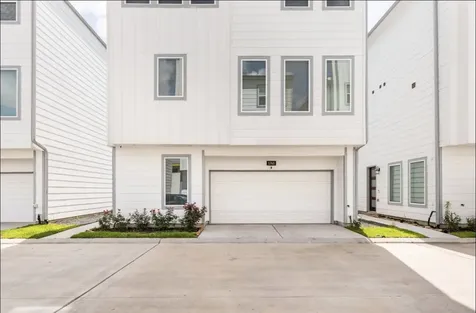 1740 Cove Crescent Court Houston TX 77055