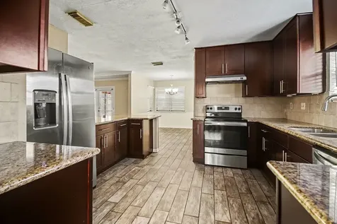 13830 Oakwood Lane Sugar Land TX 77498