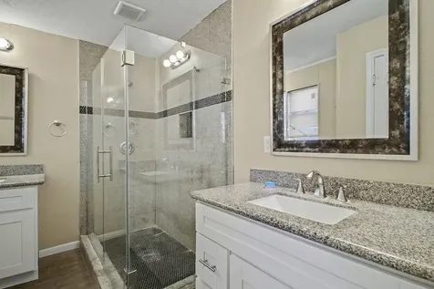 13830 Oakwood Lane Sugar Land TX 77498