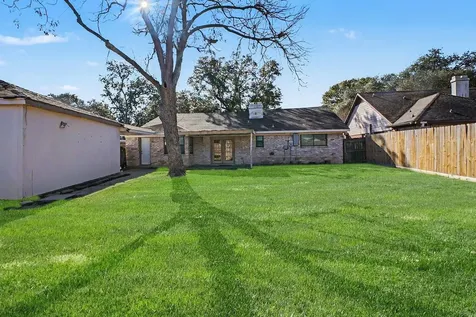 13830 Oakwood Lane Sugar Land TX 77498