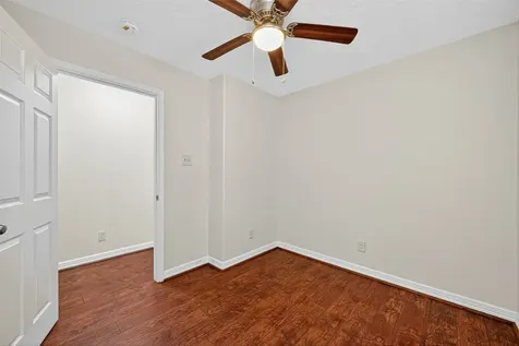 109 Meadows Street Cleveland TX 77328