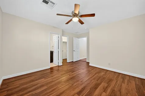 109 Meadows Street Cleveland TX 77328