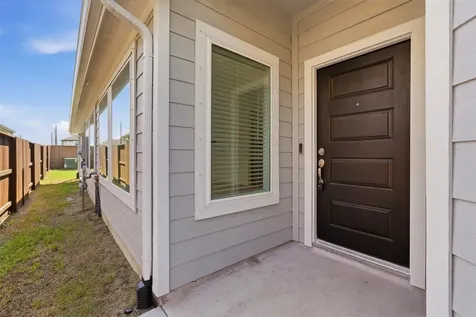 10035 Crescendo Way Iowa Colony TX 77583