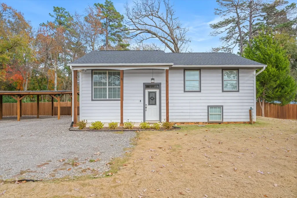 2422 Old Omen Road Tyler TX 75701
