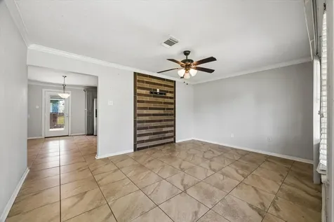 2716 N Harris Avenue Pasadena TX 77506