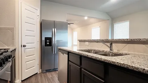 5127 Shelby Katherine Drive Rosharon TX 77583