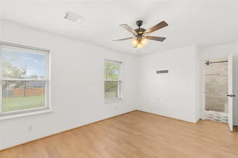 2049 Glencove Drive Seabrook TX 77586