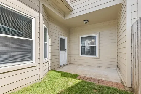 2049 Glencove Drive Seabrook TX 77586