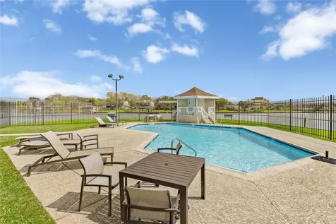 2049 Glencove Drive Seabrook TX 77586