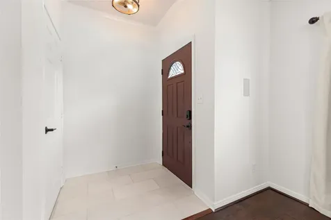 2049 Glencove Drive Seabrook TX 77586