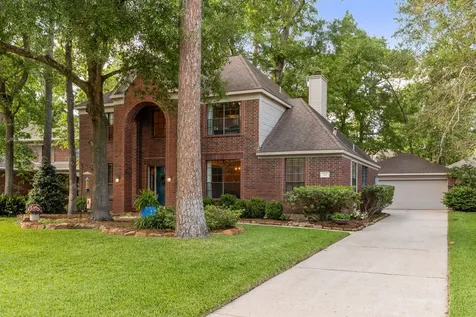 34 Plum Blossom Place The Woodlands TX 77381