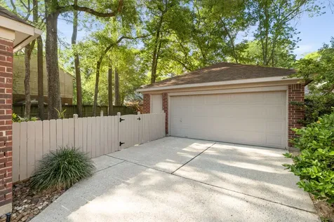34 Plum Blossom Place The Woodlands TX 77381