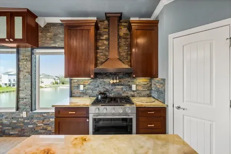 126 E Shore Drive Clear Lake Shores TX 77565
