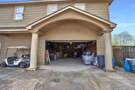 13301 & 13309 Reeveston Road Houston TX 77039