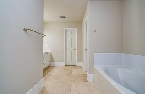11719 Cabot Hill Street Houston TX 77044