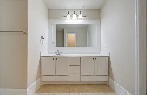11719 Cabot Hill Street Houston TX 77044