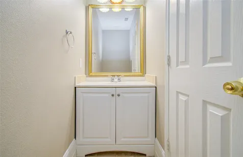11719 Cabot Hill Street Houston TX 77044