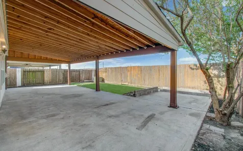 11719 Cabot Hill Street Houston TX 77044