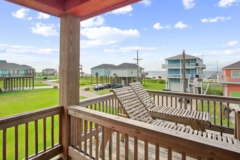 1819 Redfish Lane Crystal Beach TX 77650