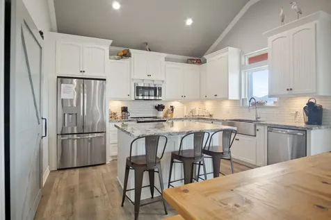 1819 Redfish Lane Crystal Beach TX 77650