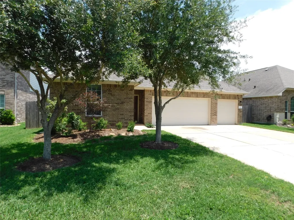 217 Harbor Bend Lane League City TX 77539