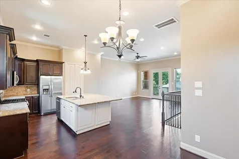1520 Amundsen Street Houston TX 77009